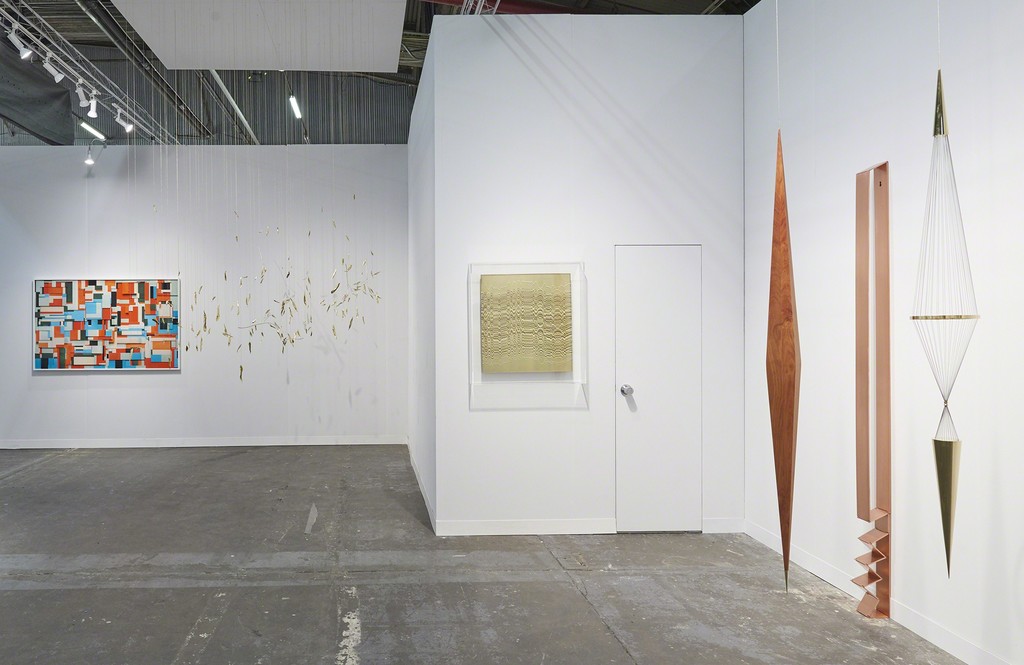 Galeria Nara Roesler, The Armory Show, 2019 -- installation view -- photo © Edward Daniel -- courtesy of the artist and Galeria Nara Roesler Galeria Nara Roesler, The Armory Show, 2019 -- installation view -- photo © Edward Daniel -- courtesy of the artist and Galeria Nara Roesler