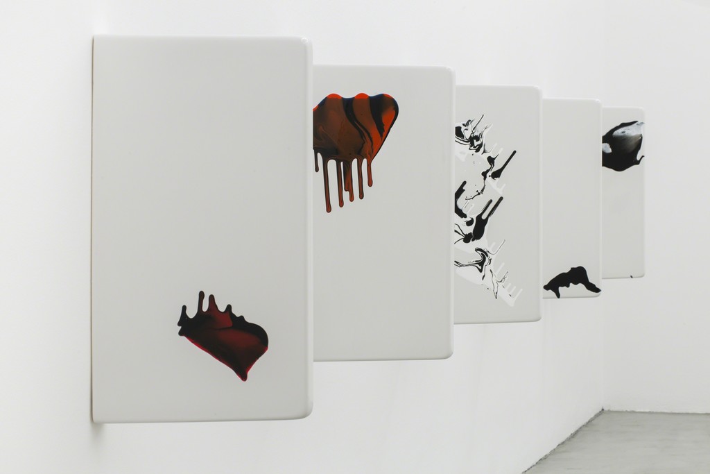 SIMON DYBBROE MØLLER
Buongiorno Signor Courbet, 2015
Installation view at Francesca Minini, Milano SIMON DYBBROE MØLLER
Buongiorno Signor Courbet, 2015
Installation view at Francesca Minini, Milano