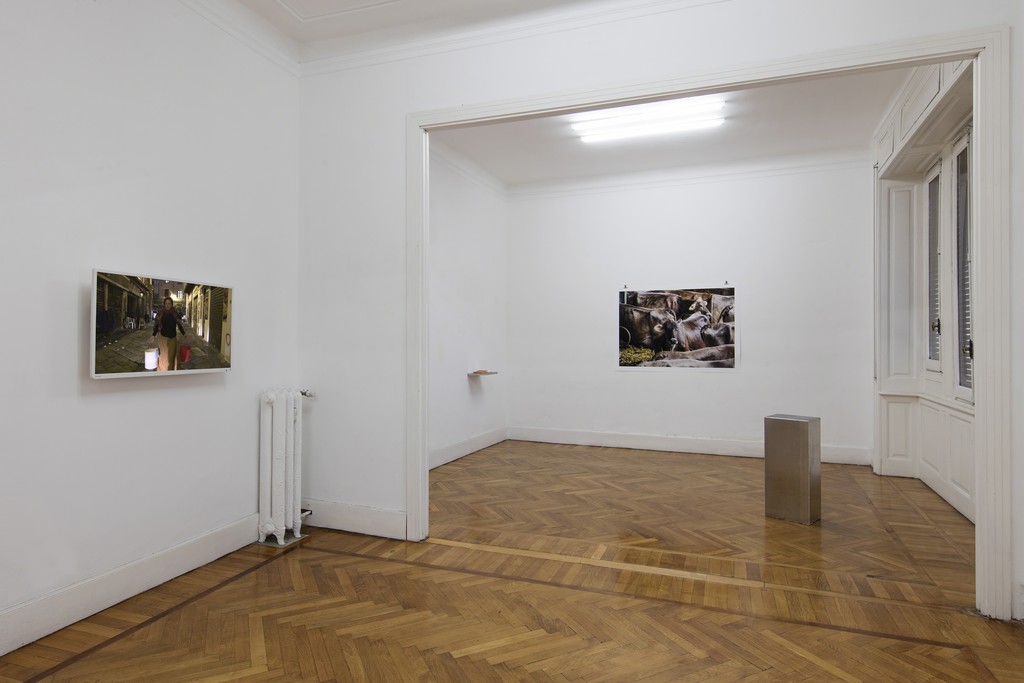 Tiziana Pers, CAPUT CAPITIS I, 2019. Installation view at aA29 Project Room Milano. Photo by Antonio Maniscalco. Tiziana Pers, CAPUT CAPITIS I, 2019. Installation view at aA29 Project Room Milano. Photo by Antonio Maniscalco.