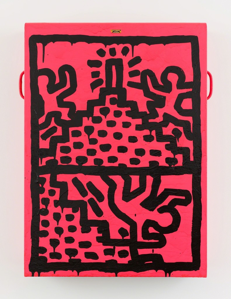 Keith Haring, Untitled, 1982, Enamel on sheet metal. 35 3/8 x 25 x 5 1/2 inches (89.9 x 63.5 x 14 cm)
Dated and signed January 5 / K. Haring / 1982 (on the reverse) Keith Haring, Untitled, 1982, Enamel on sheet metal. 35 3/8 x 25 x 5 1/2 inches (89.9 x 63.5 x 14 cm)
Dated and signed January 5 / K. Haring / 1982 (on the reverse)