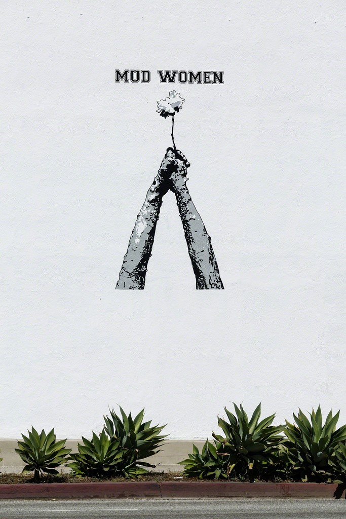 Fay Ray, "Mud Women" (2015), Los Angeles, CA Fay Ray, "Mud Women" (2015), Los Angeles, CA