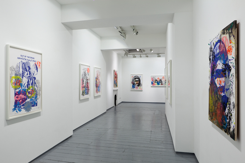 Installation at Paul Stolper Gallery - JAMIE REID / Out of the Dross -
December 08, 2011 - January 14, 2012 Installation at Paul Stolper Gallery - JAMIE REID / Out of the Dross -
December 08, 2011 - January 14, 2012