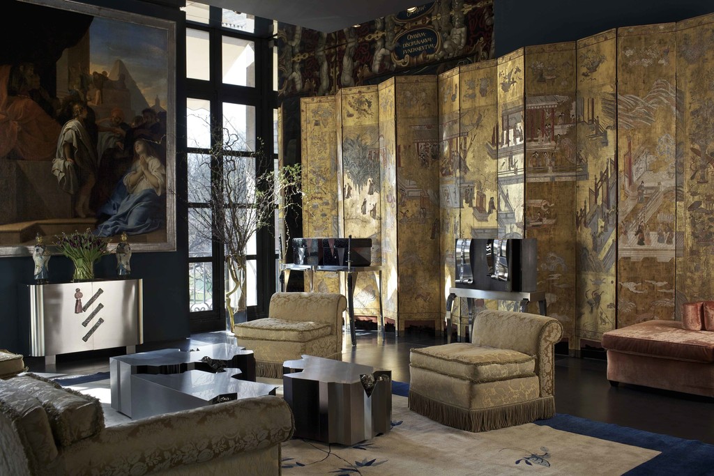 Maria Pergay: Place des Vosges, March 2012, an exhibition celebrating the 55th year of Pergay's career and her more than five decades of creation. Works were exhibited as a living environment in a 17th century townhouse on Place des Vosges, which was also the location for Pergay's first public gallery more than fifty years ago. Maria Pergay: Place des Vosges, March 2012, an exhibition celebrating the 55th year of Pergay's career and her more than five decades of creation. Works were exhibited as a living environment in a 17th century townhouse on Place des Vosges, which was also the location for Pergay's first public gallery more than fifty years ago.