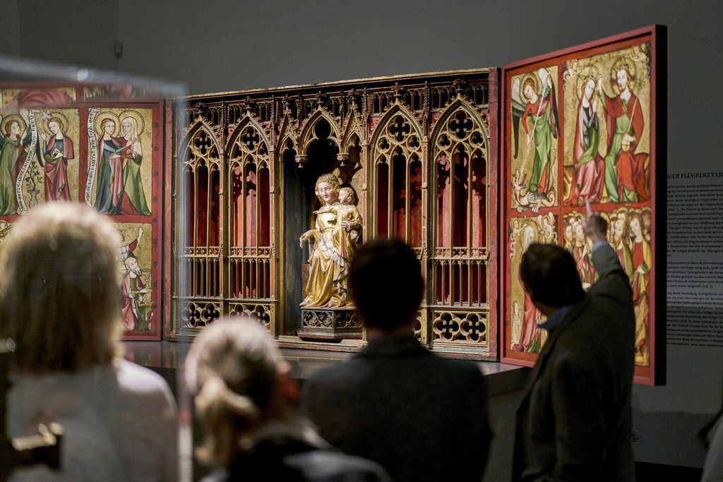 Exhibition view "Heaven on Display. The Altenberg Altar and Its Imagery" Photo: Städel Museum (2016) Exhibition view "Heaven on Display. The Altenberg Altar and Its Imagery" Photo: Städel Museum (2016)