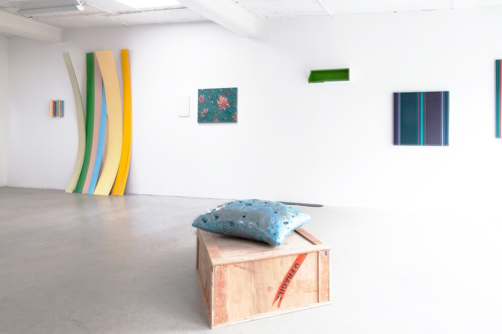 exhibition view Chosen from the Collector's List at DAS ESSZIMMER | image: ©das_esszimmer exhibition view Chosen from the Collector's List at DAS ESSZIMMER | image: ©das_esszimmer
