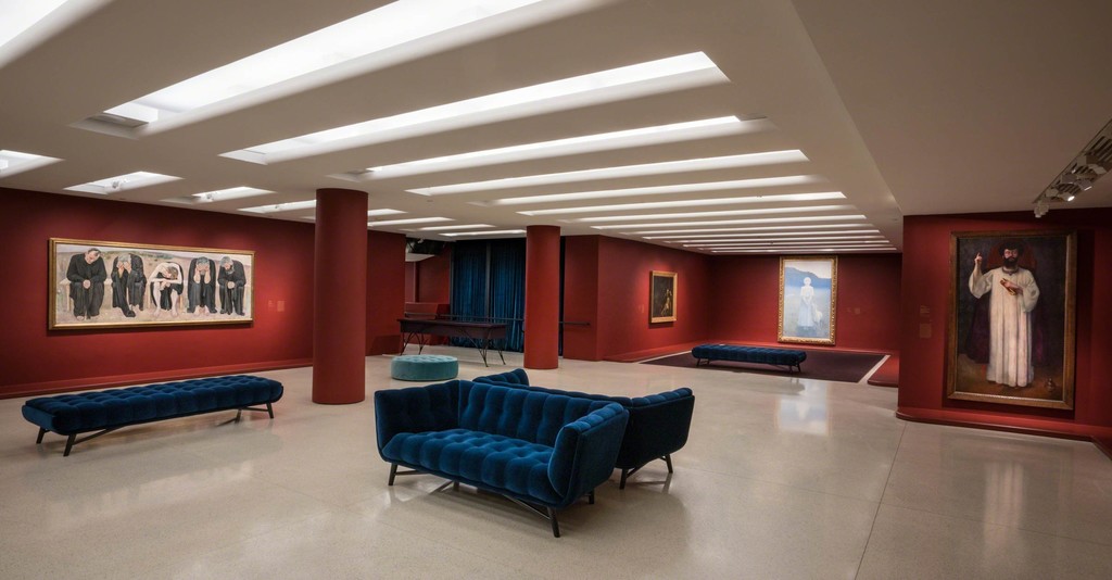 Installation View: Mystical Symbolism: The Salon de la Rose+Croix in Paris,1892–1897 Solomon R. Guggenheim Museum, New York, June 30–October 4, 2017.
Photo: David Heald © Solomon R. Guggenheim Foundation, 2017 Installation View: Mystical Symbolism: The Salon de la Rose+Croix in Paris,1892–1897 Solomon R. Guggenheim Museum, New York, June 30–October 4, 2017.
Photo: David Heald © Solomon R. Guggenheim Foundation, 2017