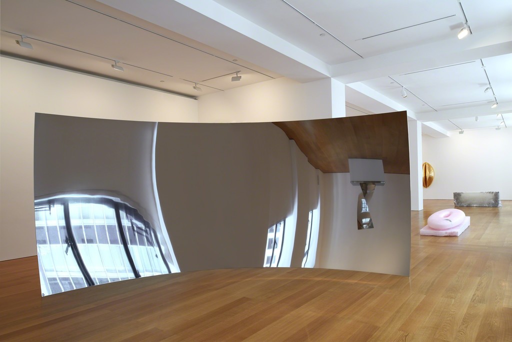 Installation view. "Anish Kapoor" at Gagosian Gallery Hong Kong. September 12 to November 5, 2016. Courtesy Gagosian Gallery. Artworks © Anish Kapoor. Installation view. "Anish Kapoor" at Gagosian Gallery Hong Kong. September 12 to November 5, 2016. Courtesy Gagosian Gallery. Artworks © Anish Kapoor.