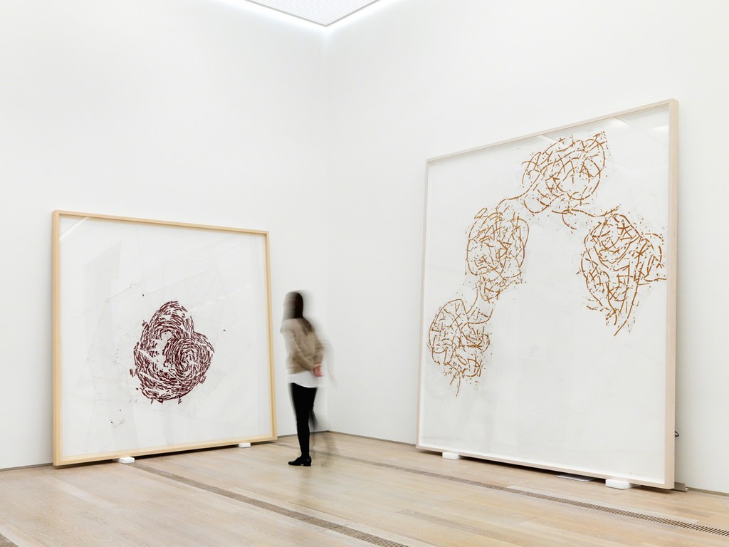 Installation view, Fondation Beyeler, Riehen/Basel, 2016. © Roni Horn Photograph by Stefan Altenburger Installation view, Fondation Beyeler, Riehen/Basel, 2016. © Roni Horn Photograph by Stefan Altenburger