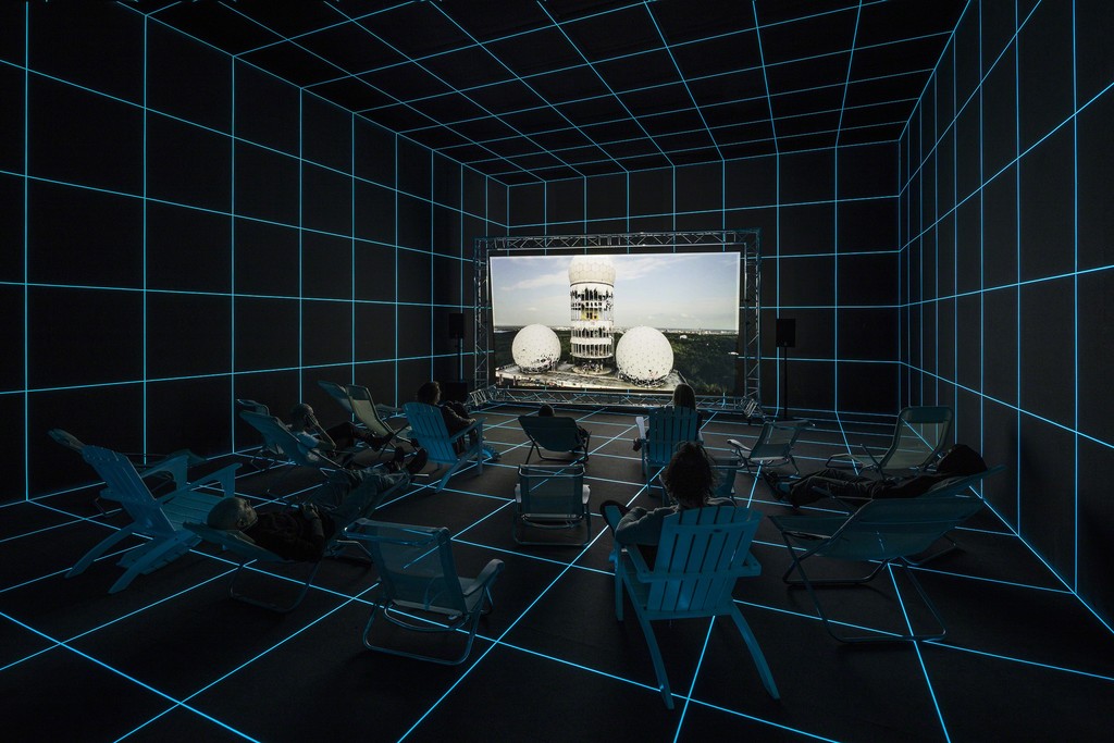 Hito Steyerl, Factory of the Sun, 2015. Installation view from Kunsthal Charlottenborg, 2016. Courtesy of the Artist and Andrew Kreps Gallery, New York. Photography by Anders Sune Berg. Hito Steyerl, Factory of the Sun, 2015. Installation view from Kunsthal Charlottenborg, 2016. Courtesy of the Artist and Andrew Kreps Gallery, New York. Photography by Anders Sune Berg.