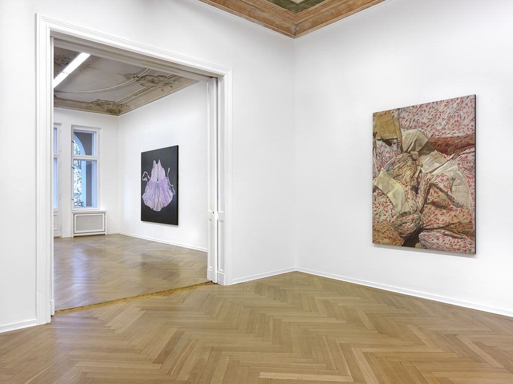 Installation view. Marina Cruz "Mend and Amends", A3, Berlin, Germany. November 25 - December 20, 2016. Photo: Bernd Borchardt Installation view. Marina Cruz "Mend and Amends", A3, Berlin, Germany. November 25 - December 20, 2016. Photo: Bernd Borchardt