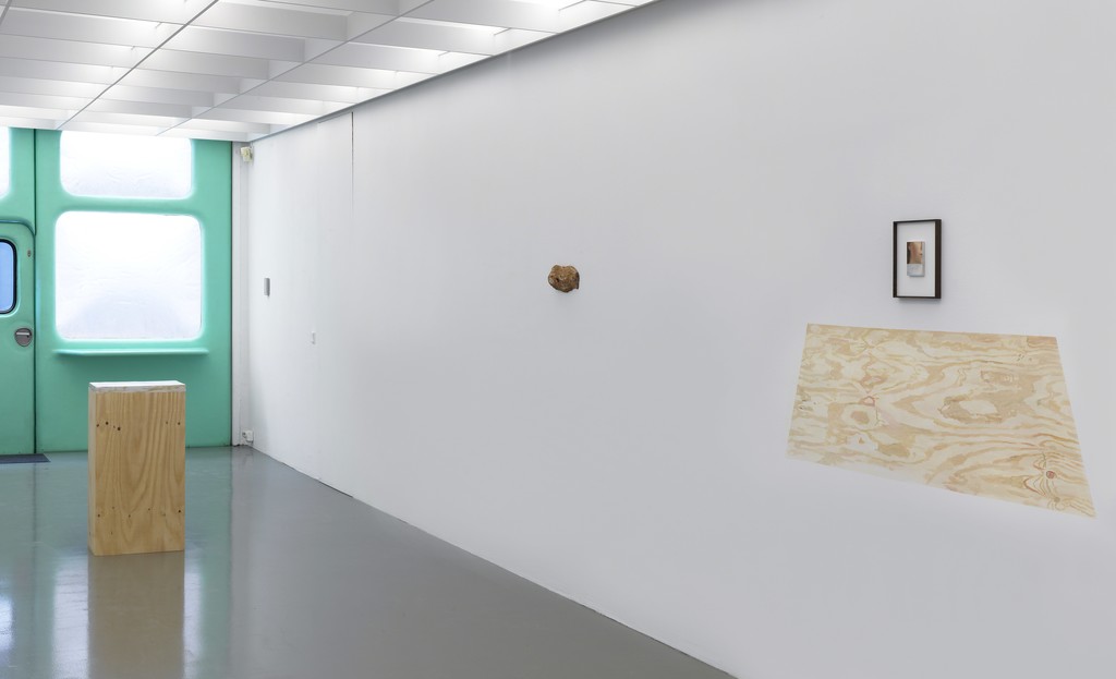 Femmy Otten, 'Days Undressed', exhibition overview, Galerie Fons Welters 2016.
Photo: Gert Jan van Rooij Femmy Otten, 'Days Undressed', exhibition overview, Galerie Fons Welters 2016.
Photo: Gert Jan van Rooij