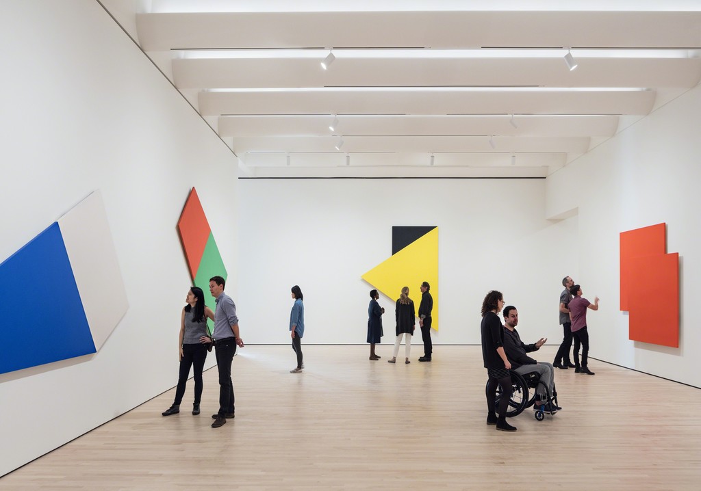 Approaching American Abstraction: The Fisher Collection exhibition; photo: © Henrik Kam, courtesy SFMOMA. Approaching American Abstraction: The Fisher Collection exhibition; photo: © Henrik Kam, courtesy SFMOMA.