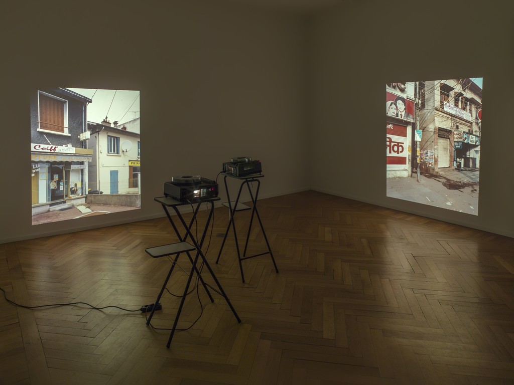 Erich Baudelaire
Site Displacement / Déplacement de site
2007
Two synchronized slide-projections (2 x 22 images), Edition 1/3
Exhibition View of "A Form that Accommodates the Mess", Barbara Wien, Berlin 2017
Courtesy: Barbara Wien
Photo: Nick Ash Erich Baudelaire
Site Displacement / Déplacement de site
2007
Two synchronized slide-projections (2 x 22 images), Edition 1/3
Exhibition View of "A Form that Accommodates the Mess", Barbara Wien, Berlin 2017
Courtesy: Barbara Wien
Photo: Nick Ash