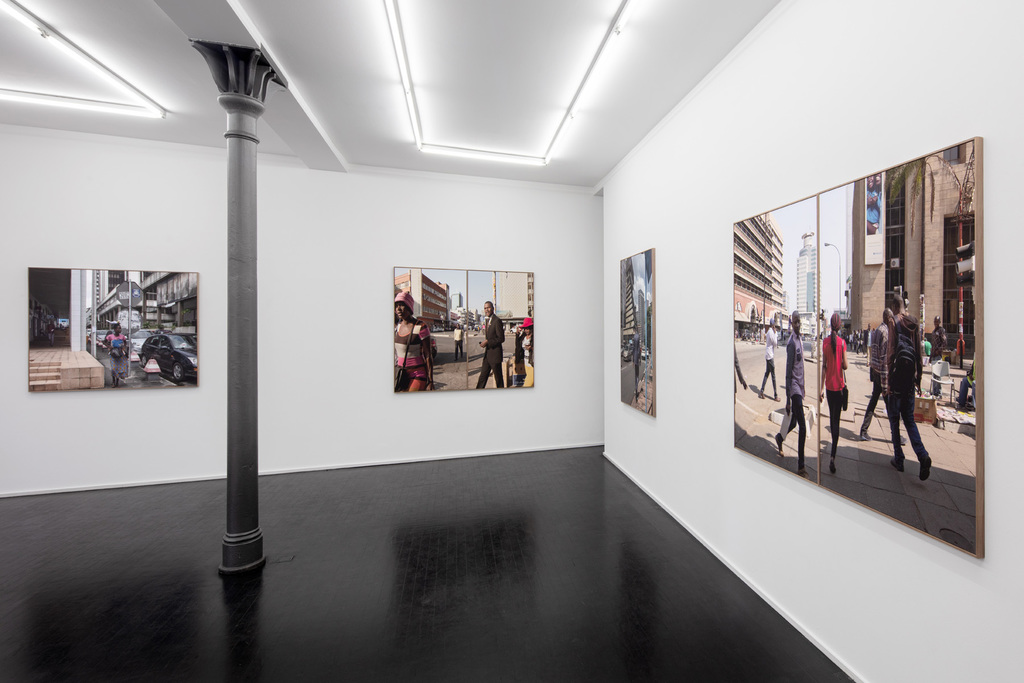 Guy Tillim, Museum of the Revolution, 2019, installation view, photo: Thomas Bruns Guy Tillim, Museum of the Revolution, 2019, installation view, photo: Thomas Bruns