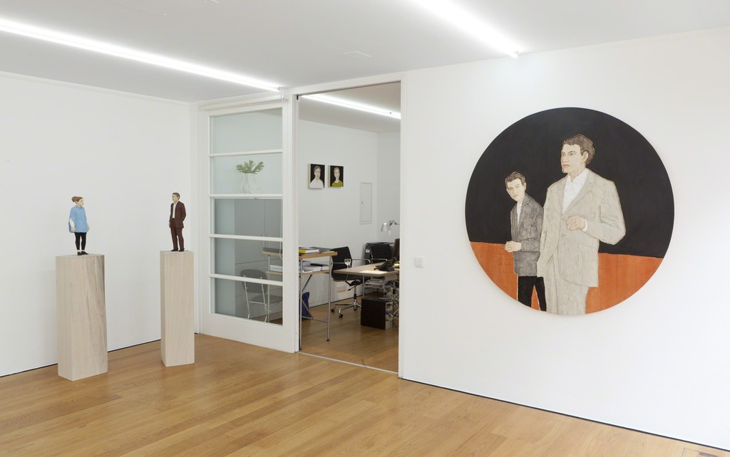 Installation view Stephan Balkenhol at Galerie Rüdiger Schöttle, 2017.
Photo: Wilfried Petzi. Installation view Stephan Balkenhol at Galerie Rüdiger Schöttle, 2017.
Photo: Wilfried Petzi.