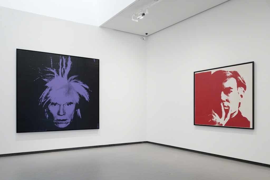 Installation view of Andy Warhol, "Self-Portrait" (1986) and "Self-Portrait" (1967). Fondation Louis Vuitton, Paris. © The Andy Warhol Foundation for theVisual Arts, Inc. / Adagp, Paris 2015 pour l’œuvre de l’artiste. Photo Fondation Louis Vuitton / Martin Argyroglo. Installation view of Andy Warhol, "Self-Portrait" (1986) and "Self-Portrait" (1967). Fondation Louis Vuitton, Paris. © The Andy Warhol Foundation for theVisual Arts, Inc. / Adagp, Paris 2015 pour l’œuvre de l’artiste. Photo Fondation Louis Vuitton / Martin Argyroglo.
