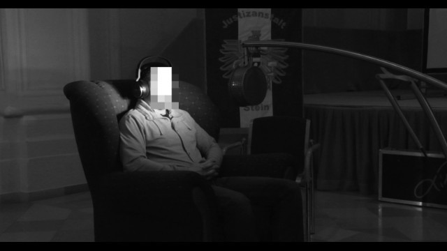 Santiago Sierra, Lucia and the Prisoners, black and white, sound, 12 min, 2014, courtesy of the artist and Prometeo Gallery di Ida Pisani, Milano/Lucca Santiago Sierra, Lucia and the Prisoners, black and white, sound, 12 min, 2014, courtesy of the artist and Prometeo Gallery di Ida Pisani, Milano/Lucca