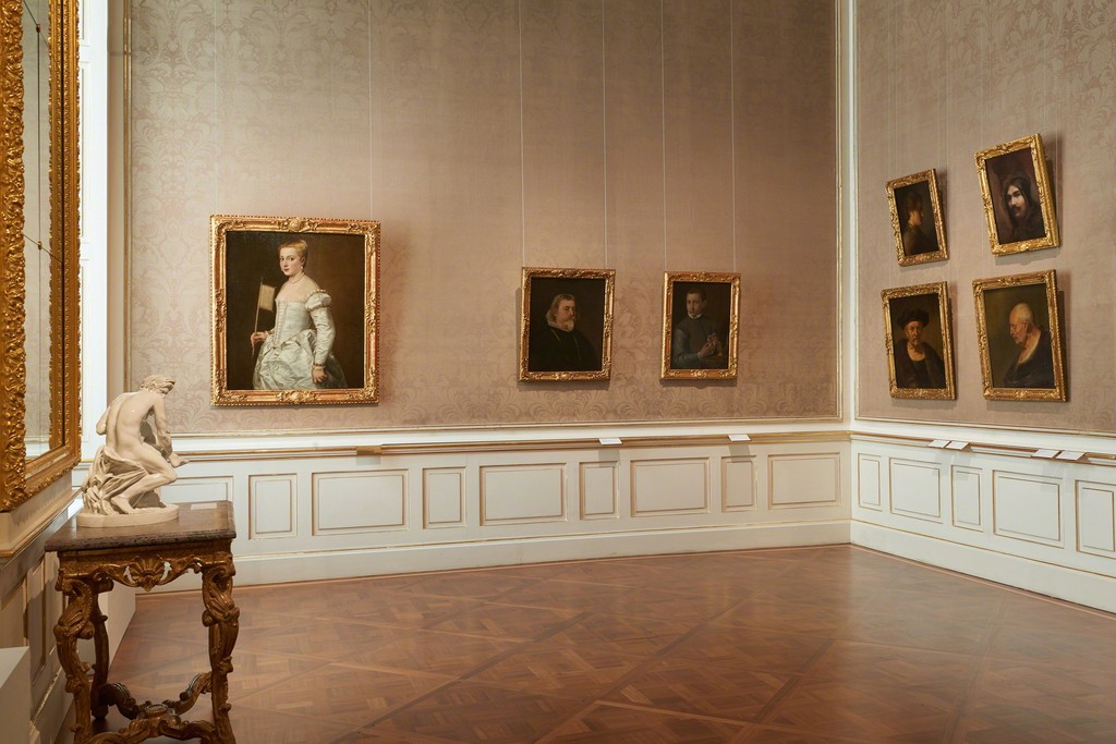 Exhibition view "Rembrandt - Titian - Bellotto" Photo: Eva Würdinger, © Belvedere, Vienna Exhibition view "Rembrandt - Titian - Bellotto" Photo: Eva Würdinger, © Belvedere, Vienna