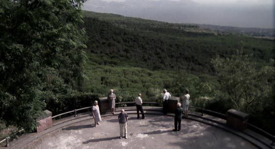 Rosa Barba, The Empirical Effect, 27 min, 16mm transfered to blueray, 2009, courtesy of the artist Rosa Barba, The Empirical Effect, 27 min, 16mm transfered to blueray, 2009, courtesy of the artist