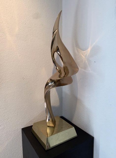 Leonardo Nierman, ‘Untitled’, ca. 1980, Sculpture, Gilded Bronze, iMuseum Vegas