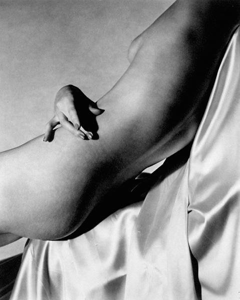 Horst P. Horst, ‘Lisa on Silk, Hand on Torso’, 1940, Atlas Gallery