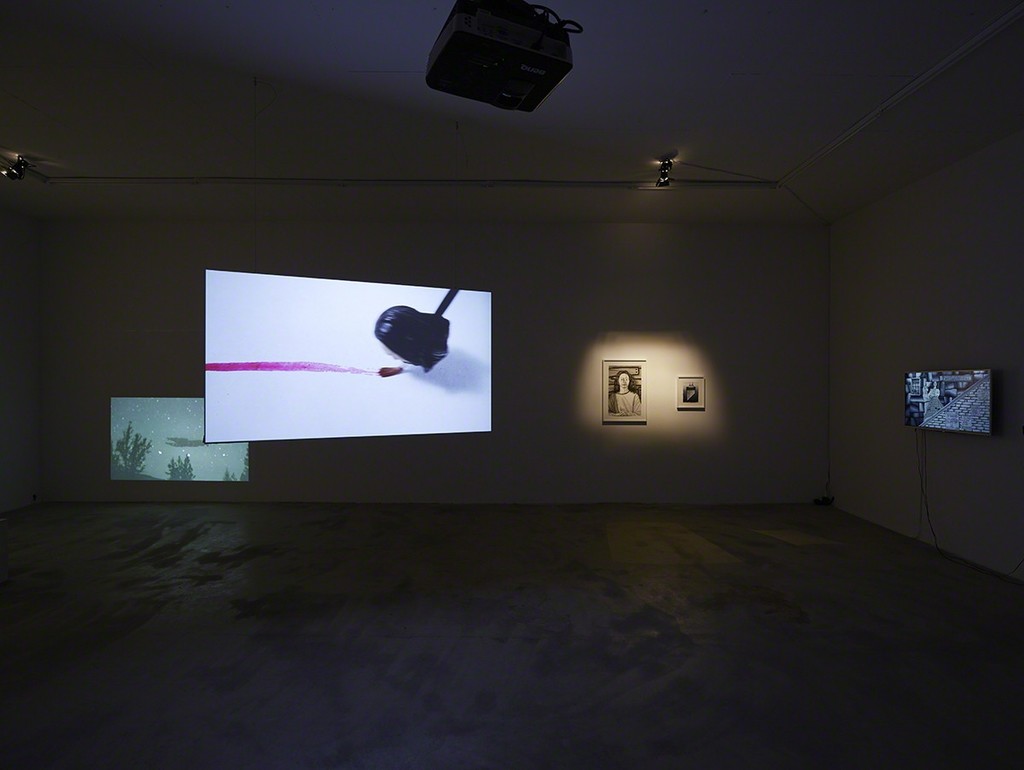 Who's speaking, 2015, exhibition view at Klemm's, Berlin Who's speaking, 2015, exhibition view at Klemm's, Berlin