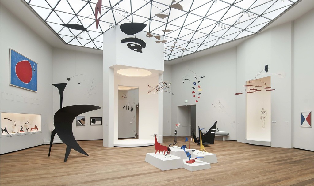 Installation view, “Calder in the Tower,” National Gallery of Art, Washington, D.C., 2016. Image courtesy National Gallery of Art. Photographer: Rob Shelley. Installation view, “Calder in the Tower,” National Gallery of Art, Washington, D.C., 2016. Image courtesy National Gallery of Art. Photographer: Rob Shelley.
