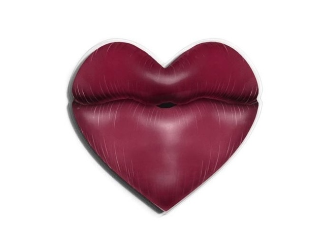 David Drebin, ‘Lips & Love - Burgandy’, 2018, Sculpture, Etching on Crystal Starfire Glass, CHROMA GALLERY