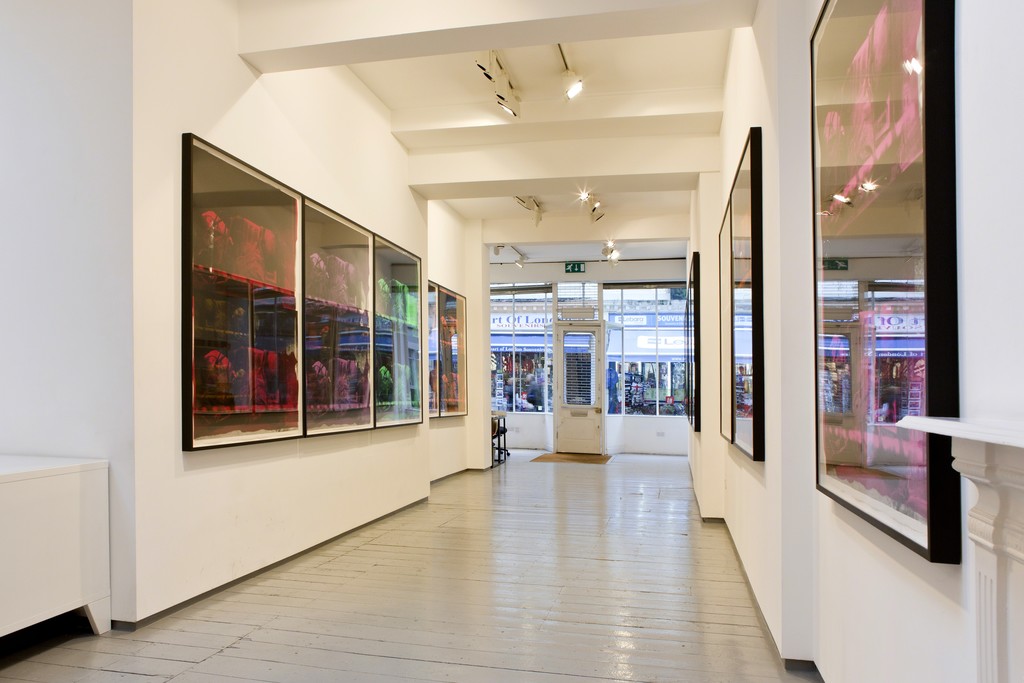 Installation at Paul Stolper Gallery - GAVIN TURK / Transit Disaster
October 09, 2011 - November 17, 2012 Installation at Paul Stolper Gallery - GAVIN TURK / Transit Disaster
October 09, 2011 - November 17, 2012