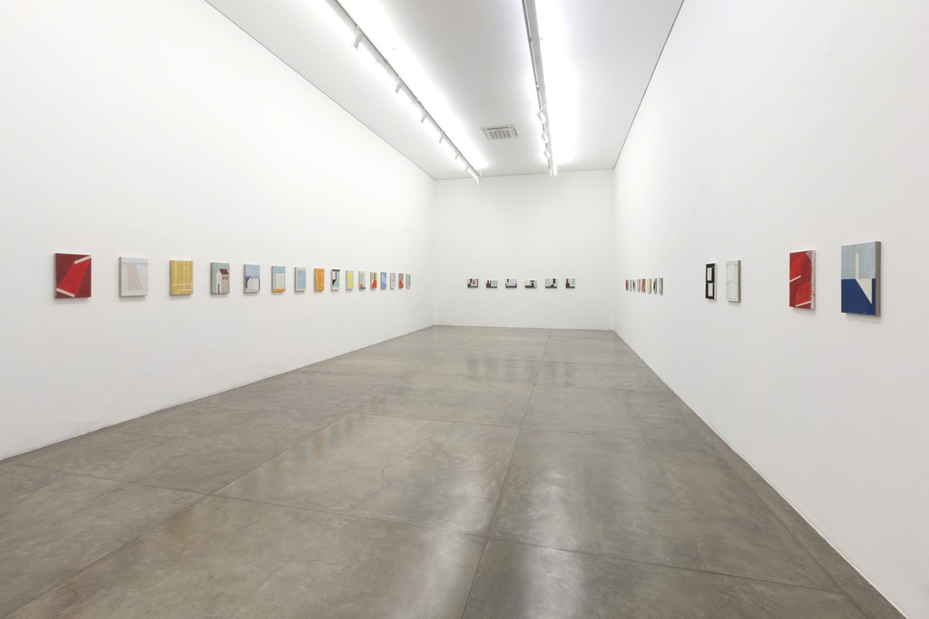 exhibition view -- photo Everton Ballardin © courtesy of the artist and Galeria Nara Roesler exhibition view -- photo Everton Ballardin © courtesy of the artist and Galeria Nara Roesler