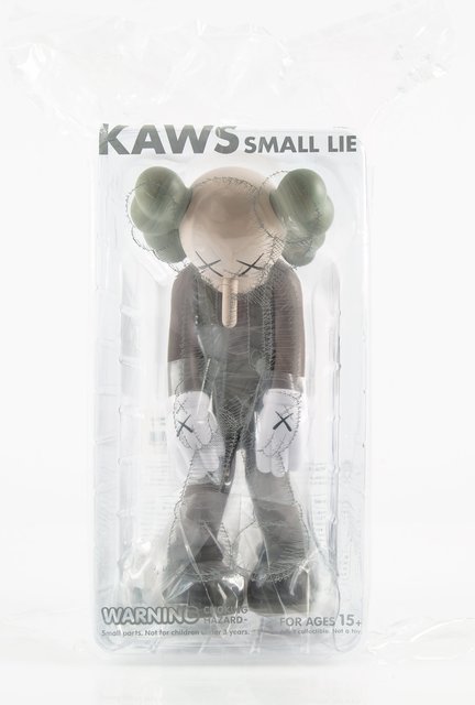 KAWS, ‘Small Lie, set of three’, 2017, Sculpture, Painted cast vinyl, Heritage Auctions