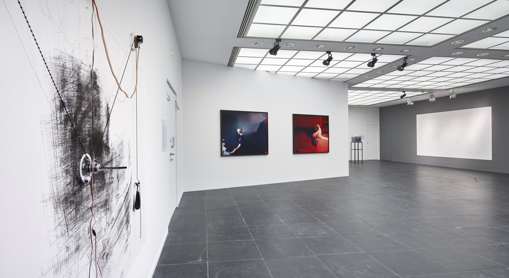 Installation view Frankfurter Kunstverein, 2018, with works by Jerry Galle, Trevor Paglen, Dries Depoorter and Noomi Ljungdell, Photo: N. Miguletz, © Frankfurter Kunstverein, Courtesy the artists and Metro Pictures, New York Installation view Frankfurter Kunstverein, 2018, with works by Jerry Galle, Trevor Paglen, Dries Depoorter and Noomi Ljungdell, Photo: N. Miguletz, © Frankfurter Kunstverein, Courtesy the artists and Metro Pictures, New York