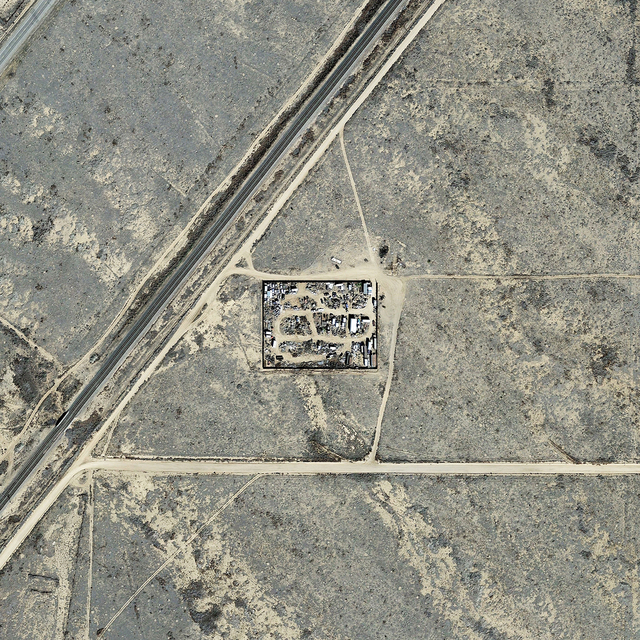 Mojave Desert 352755N1135534W