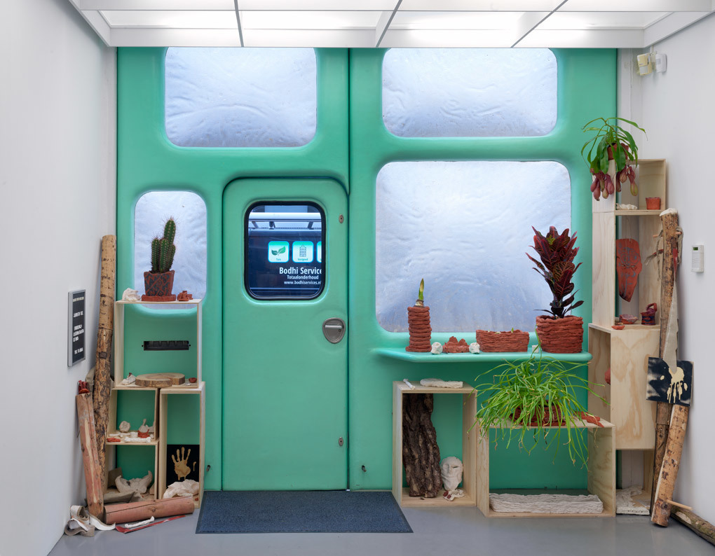 Esteban Cabeza de Baca, installation overview "Let it Come Down", Front Space Galerie Fons Welters, Amsterdam 2018. Photographer Gert Jan van Rooij. Esteban Cabeza de Baca, installation overview "Let it Come Down", Front Space Galerie Fons Welters, Amsterdam 2018. Photographer Gert Jan van Rooij.