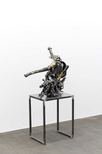 Veronica Brovall, ‘Chains too tight’, 2015, Sculpture, Glazed ceramic, Hopstreet