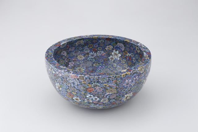 Yuki Hayama, ‘Bowl with 'Ten Thousand Flowers' Motif’, 2016, Ippodo Gallery