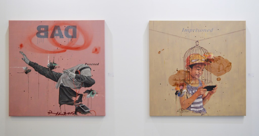 Ruzzeki Harris, Art Taipei 2016: "DAB" (left) and "Imprisoned" (right)
Popular culture and mobile computing obsession are very prevalent among youth in the 21st century, and Malaysia is no different. Ruzzeki Harris, Art Taipei 2016: "DAB" (left) and "Imprisoned" (right)
Popular culture and mobile computing obsession are very prevalent among youth in the 21st century, and Malaysia is no different.