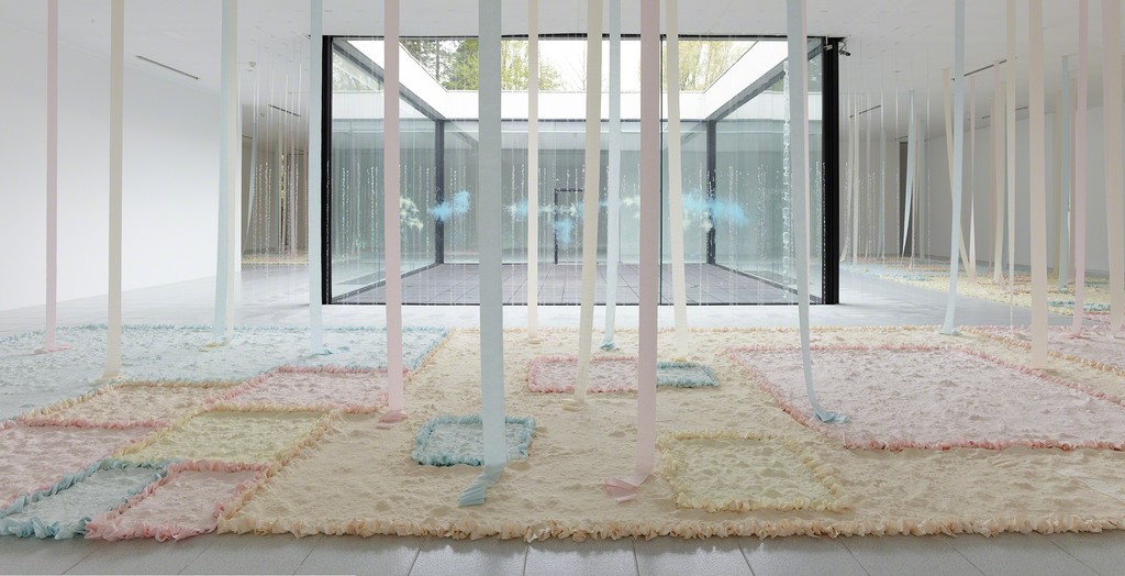Courtesy Galerie Gisela Capitain, Cologne; Stuart Shave/Modern Art, London; and David Zwirner, New York/London (foto: Simon Vogel) Courtesy Galerie Gisela Capitain, Cologne; Stuart Shave/Modern Art, London; and David Zwirner, New York/London (foto: Simon Vogel)