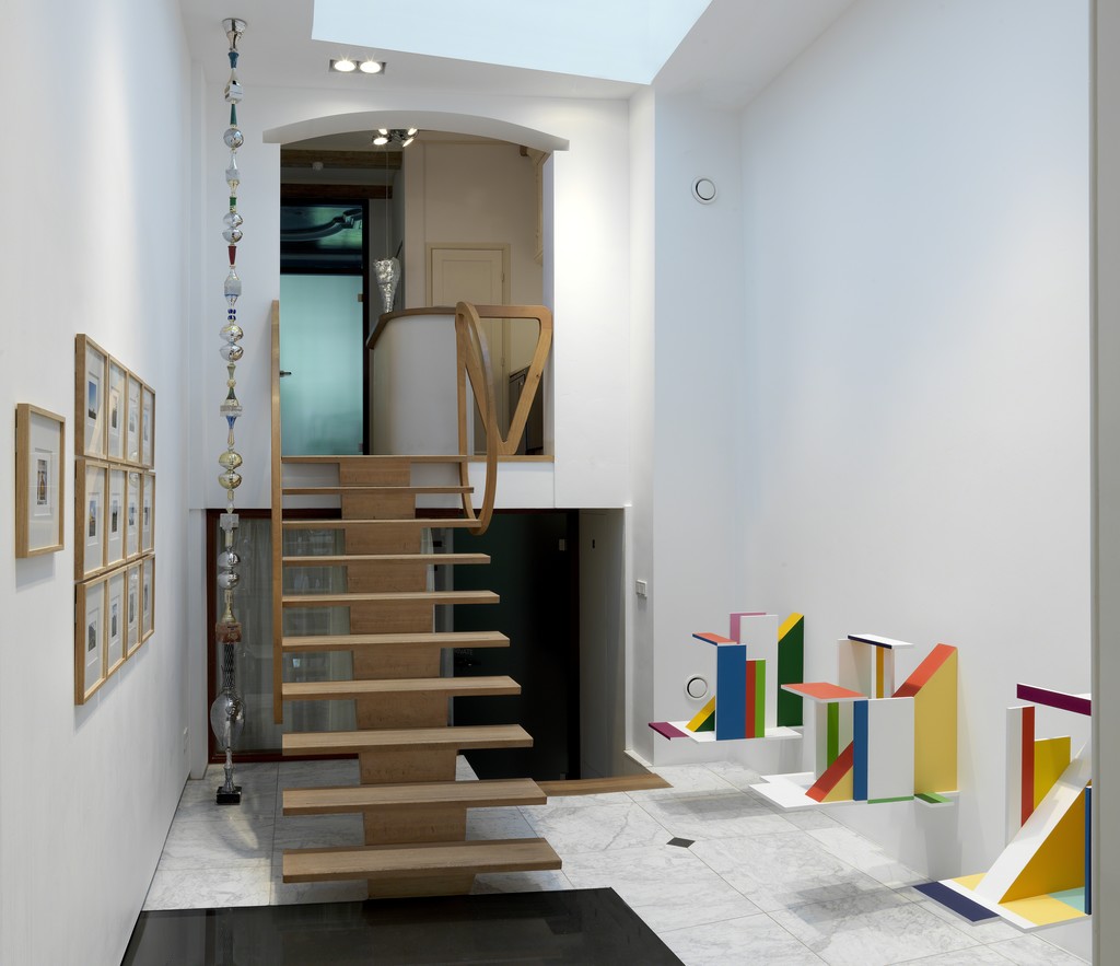 Boris Chouvellon & Mengzhi Zheng: TMH installation view Boris Chouvellon & Mengzhi Zheng: TMH installation view