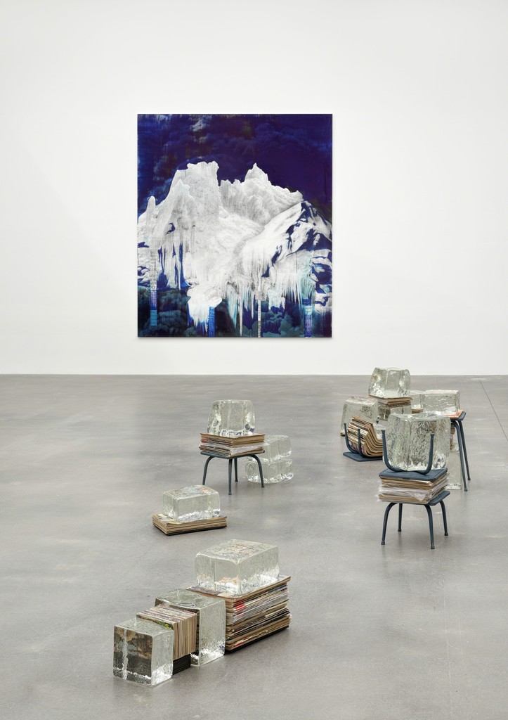 Installation view, ‘Lorna Simpson. Unanswerable’, Hauser & Wirth London, 2018 Photo: Alex Delfanne Installation view, ‘Lorna Simpson. Unanswerable’, Hauser & Wirth London, 2018 Photo: Alex Delfanne