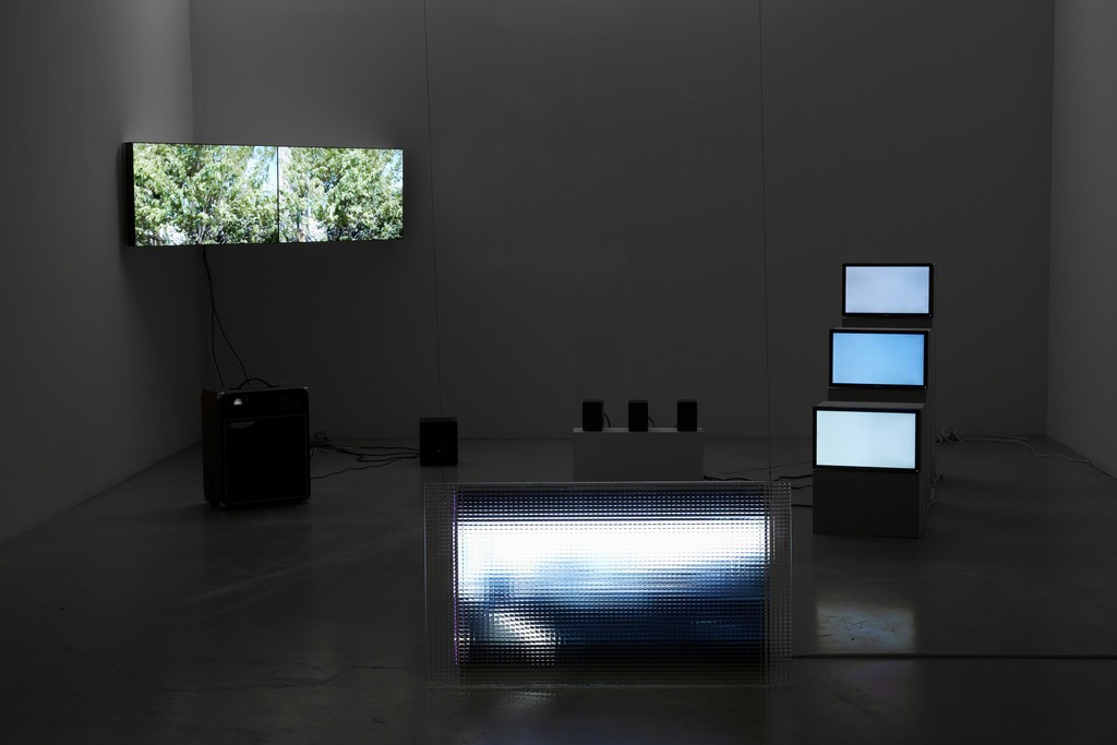 Erratic Routines, Installation view at ONE AND J. Gallery, 2014
Erratic Routines, Installation view at ONE AND J. Gallery, 2014