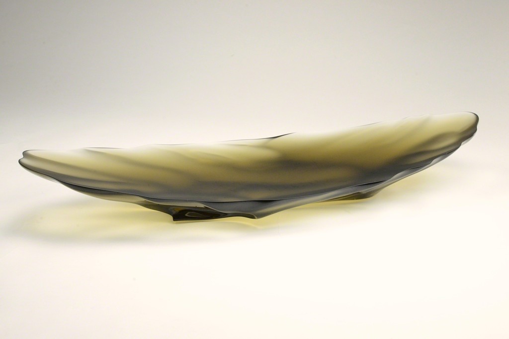 Takahito Komure “mirage” 2014 glass
H15xW100xD35cm Takahito Komure “mirage” 2014 glass
H15xW100xD35cm