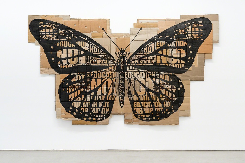 THE ART OF RECOLLECTING, G2 Kunsthalle Leipzig, 7 February - 21 May 2018, Installation view with „Papillon Monarque“ (2014) by Andrea Bowers, photo: Dotgain.info © Andrea Bowers. THE ART OF RECOLLECTING, G2 Kunsthalle Leipzig, 7 February - 21 May 2018, Installation view with „Papillon Monarque“ (2014) by Andrea Bowers, photo: Dotgain.info © Andrea Bowers.