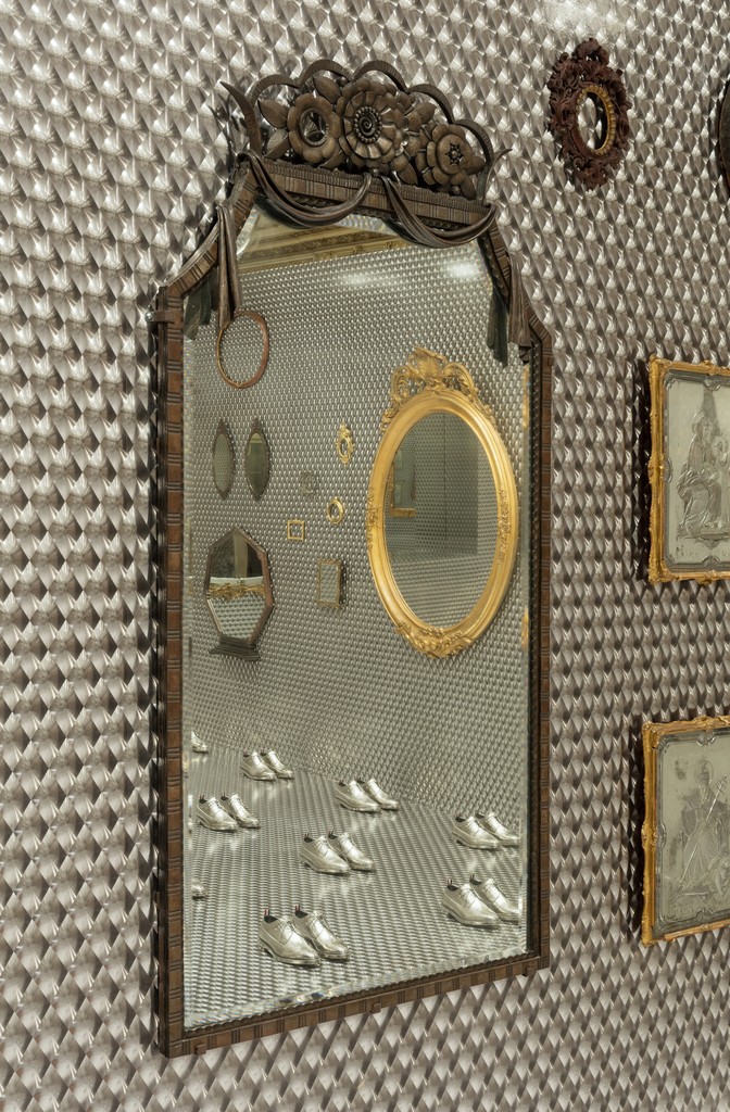 Installation view of "Thom Browne Selects." Photo by Matt Flynn © 2016 Cooper Hewitt, Smithsonian Design Museum. COPYRIGHT: This image may not be reproduced without authorization from Cooper Hewitt, Smithsonian Design Museum Installation view of "Thom Browne Selects." Photo by Matt Flynn © 2016 Cooper Hewitt, Smithsonian Design Museum. COPYRIGHT: This image may not be reproduced without authorization from Cooper Hewitt, Smithsonian Design Museum