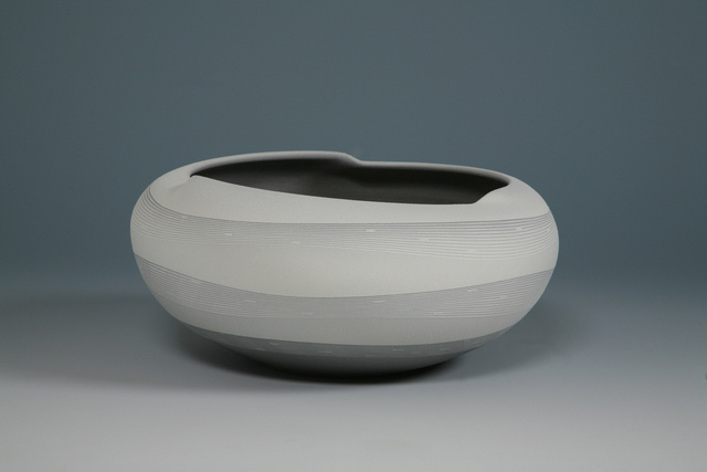 Tsuruta Yoshitaka, ‘Large Bowl Monochrome Work 21’, 2012, Onishi Gallery