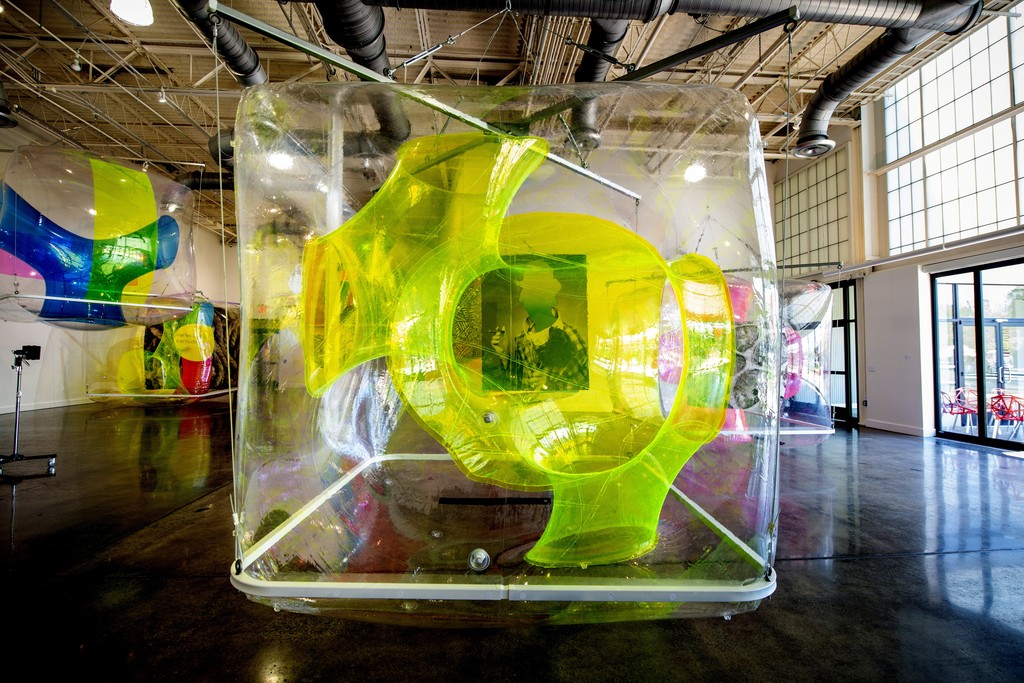 Michael Rees, Synth Cell 006 Gradient Clown, Ant, 2017-18, air-inflated PVC vinyl, ink jet print on vinyl, steel, augmented reality app, 2.4 x 2.4 x 2.4 meters, collection of the artist, photo: Ken Ek; Michael Rees, Synth Cell 003 China Wall, Pig, air-inflated PVC vinyl, ink jet print on vinyl, steel, augmented reality app, 2.4 x 2.4 x 2.4 meters, collection of the artist, photo: Ken Ek; Michael Rees, Synth Cell 013 Rope, Flies, air-inflated PVC vinyl, ink jet print on vinyl, steel, augmented re Michael Rees, Synth Cell 006 Gradient Clown, Ant, 2017-18, air-inflated PVC vinyl, ink jet print on vinyl, steel, augmented reality app, 2.4 x 2.4 x 2.4 meters, collection of the artist, photo: Ken Ek; Michael Rees, Synth Cell 003 China Wall, Pig, air-inflated PVC vinyl, ink jet print on vinyl, steel, augmented reality app, 2.4 x 2.4 x 2.4 meters, collection of the artist, photo: Ken Ek; Michael Rees, Synth Cell 013 Rope, Flies, air-inflated PVC vinyl, ink jet print on vinyl, steel, augmented re