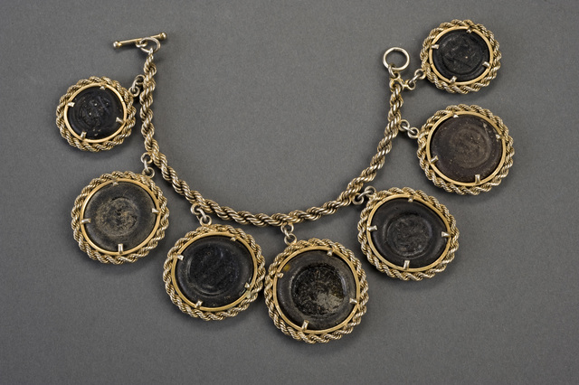 Bracelet Made of Sanjas