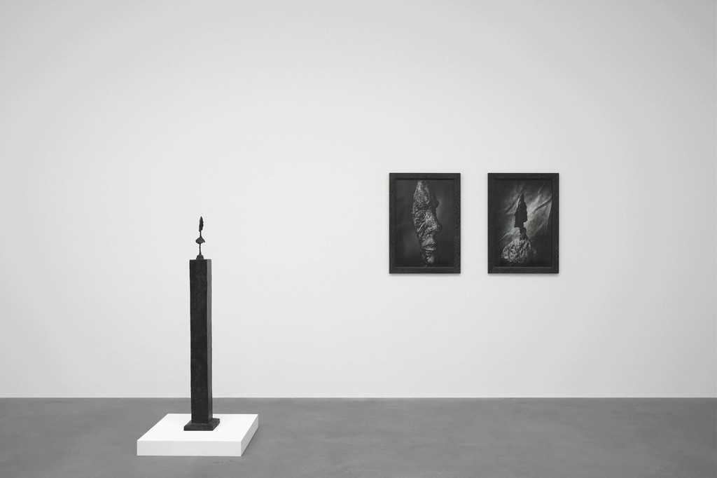 All artworks © Peter Lindbergh. © Succession Alberto Giacometti (Fondation Giacometti + ADAGP) Paris 2017. Courtesy Gagosian. Installation photography: Lucy Dawkins. All artworks © Peter Lindbergh. © Succession Alberto Giacometti (Fondation Giacometti + ADAGP) Paris 2017. Courtesy Gagosian. Installation photography: Lucy Dawkins.