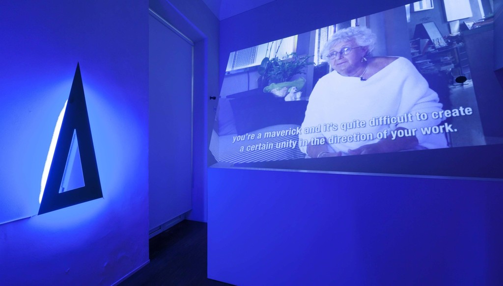 Nanda Vigo: Light Trek - ABC-ARTE Contemporary art Gallery - 2014-2015
www.abc-arte.com Nanda Vigo: Light Trek - ABC-ARTE Contemporary art Gallery - 2014-2015
www.abc-arte.com