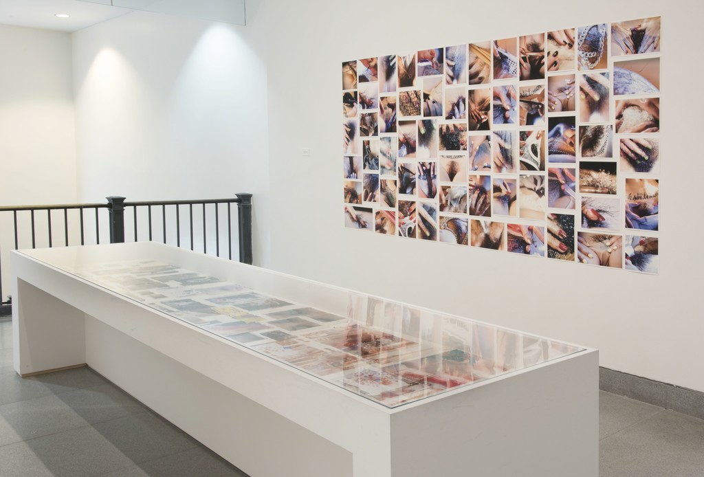 Installation view of "Marilyn Minter: Pretty/Dirty" at Brooklyn Museum, Brooklyn (2016). Photo credit: Jonathan Dorado/Brooklyn Museum Installation view of "Marilyn Minter: Pretty/Dirty" at Brooklyn Museum, Brooklyn (2016). Photo credit: Jonathan Dorado/Brooklyn Museum